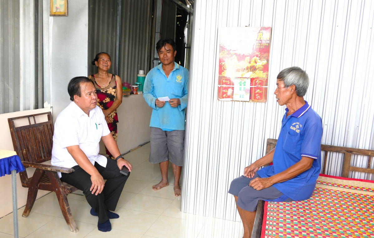 Huyện Thới Bình đến nay đã hoàn thành 168 căn nhà trong chương trình xóa nhà tạm, dột nát