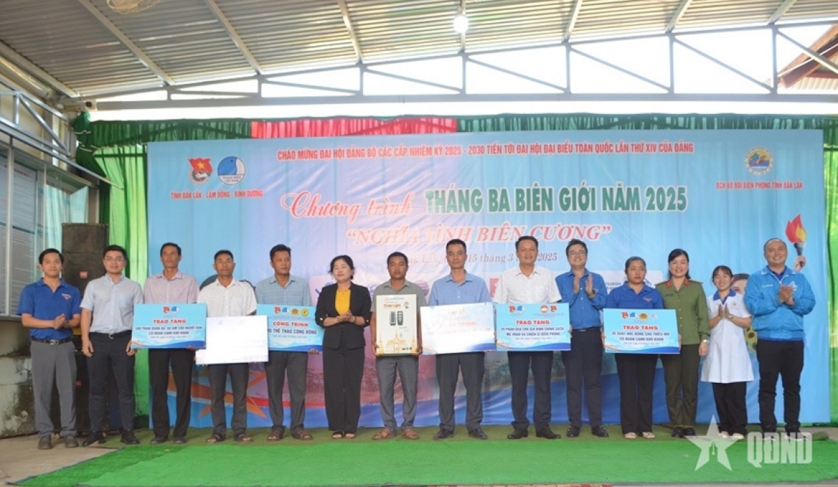 Lambaok dom labik daong dom danak dak saong alin hadiah pandap ka rahra xa Ia Lốp