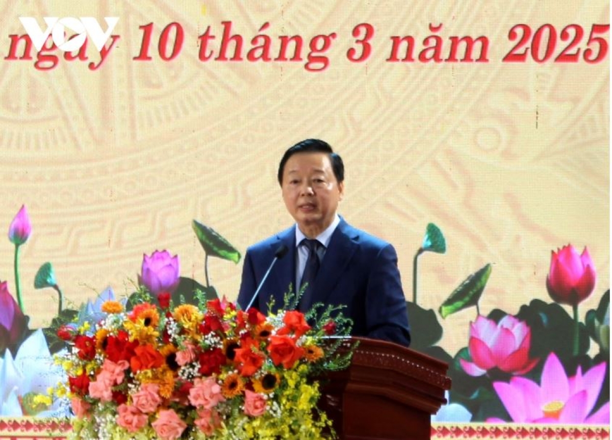 Phó Thủ tướng Trần Hồng Hà pơma nơ̆r pơtho lơ̆m jơ pơm lêh