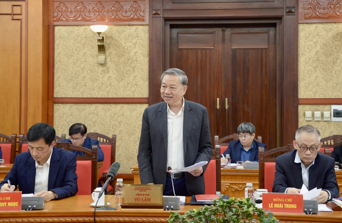 Tổng Ƀí thư ồng Tô Lâm đơs sồr lơh tàm dơ̆ lơh broă