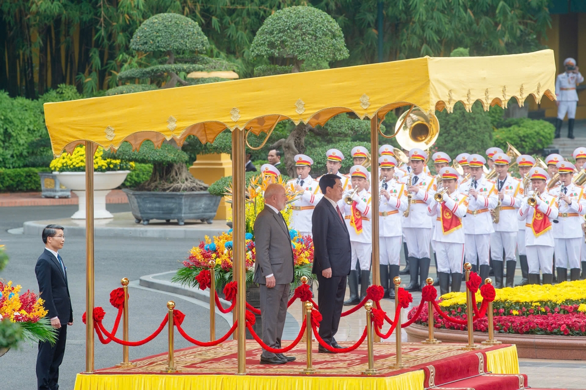 Pôa Lương Cường, Kăn xiâm hnê ngăn tơnêi têa pơkuâ po leh tơdah pôa Lula da Siva, Kăn xiâm pơkuâ kong têa Brazil