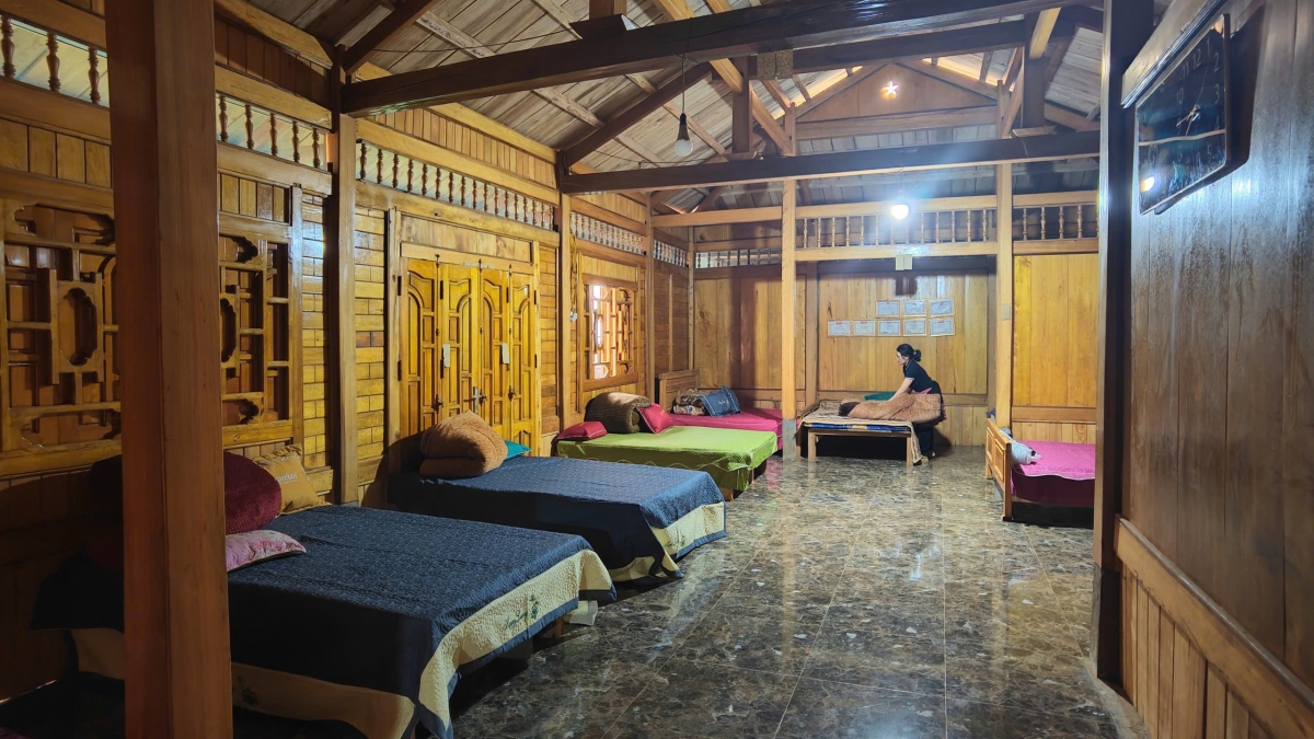 Gần 300 hộ dân nhường nhà ở làm cơ sở lưu trú...
