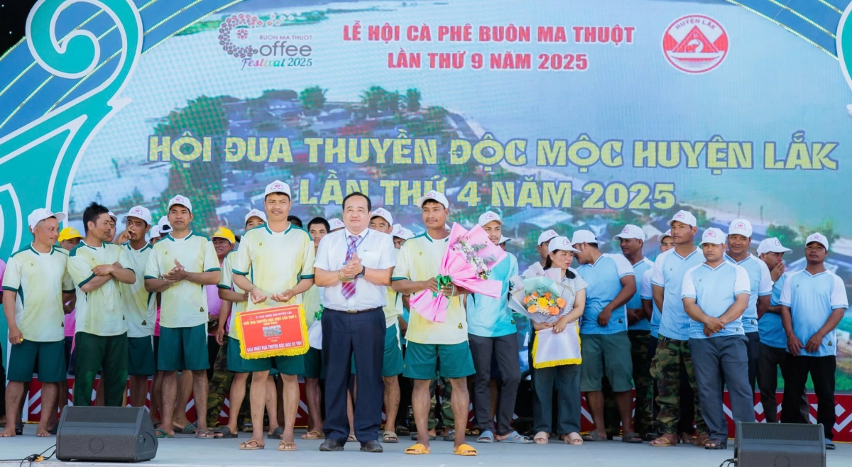 Khu tơkŭm po diâp pri ối má môi ăm đô̆i ki châ kâ