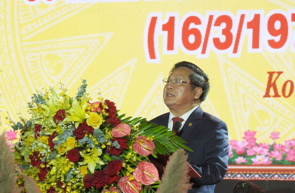 Pôa Lê Ngọc Tuấn, Kăn hnê ngăn Vi ƀan kuăn pơlê kong pơlê Kon Tum pơchuât hlá mơ-éa a rôh leh tơbâ