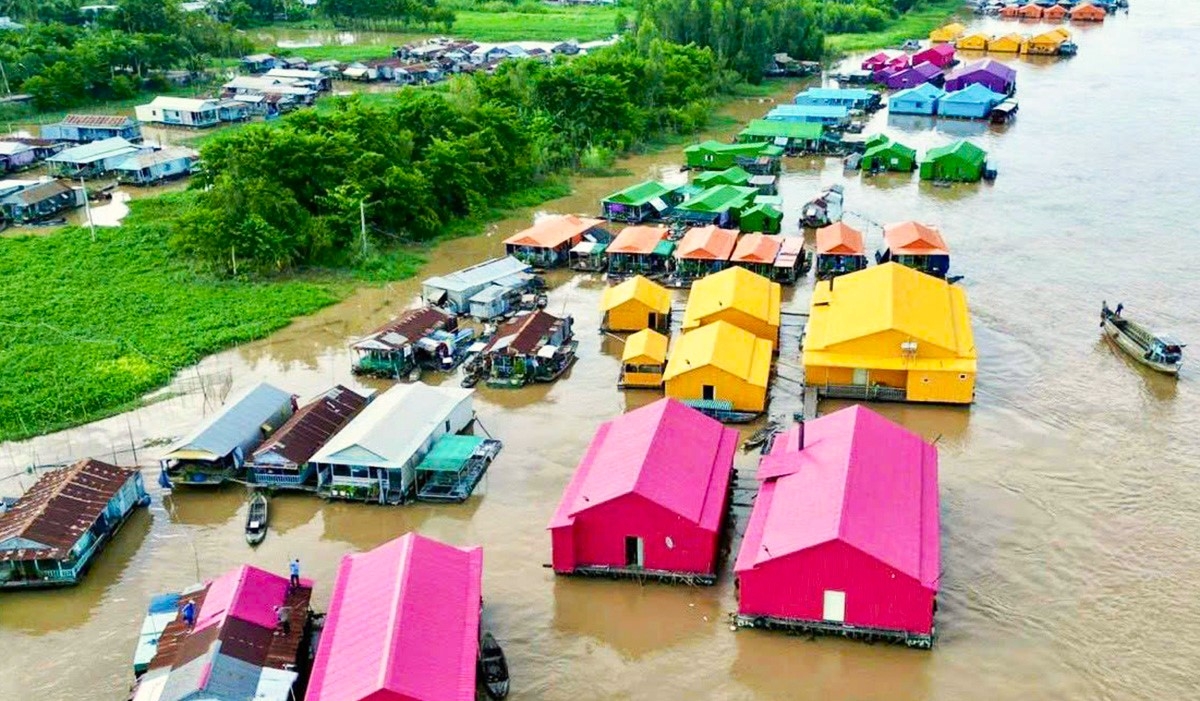 Làng bè Châu Đốc