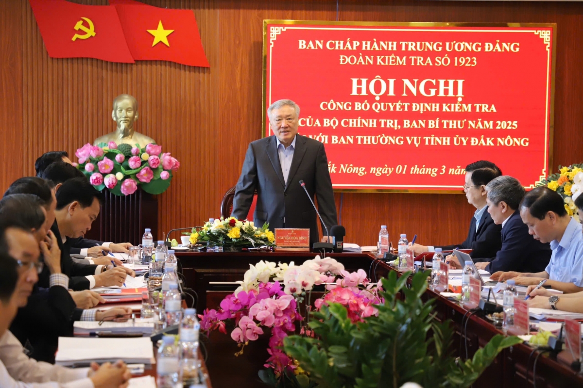 Phó Thủ tướng thường trực Chính phủ Nguyễn Hoà Bình đặc biệt lưu ý Đắk Nông trong việc chọn nhà đầu tư cho các dự án bô xít. Đồng thời phải tiến tới nghiên cứu chế biến sâu, nâng cao giá trị.