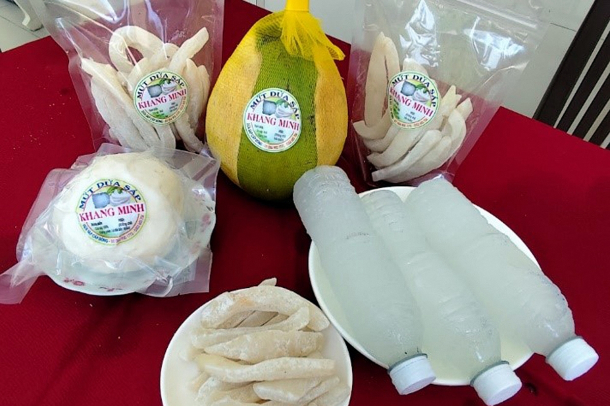 Sản phẩm mứt dừa sáp Khang Minh của Kim Thị Sô Đây.
Ảnh: Thạch Trà Vinh/VOV ĐBSCL
