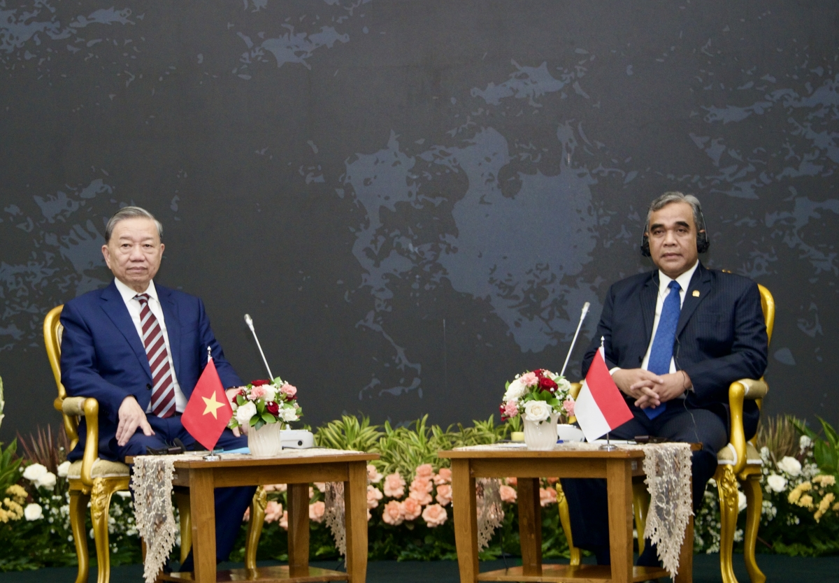 Pôa Tô Lâm, Kăn xiâm pơkuâ hnê ngăn Đảng trâm mâ ƀă Kăn xiâm hnê ngăn Hô̆i đong tơpui tơno kal kí, cheăng kâ kuăn pơlê Indonesia