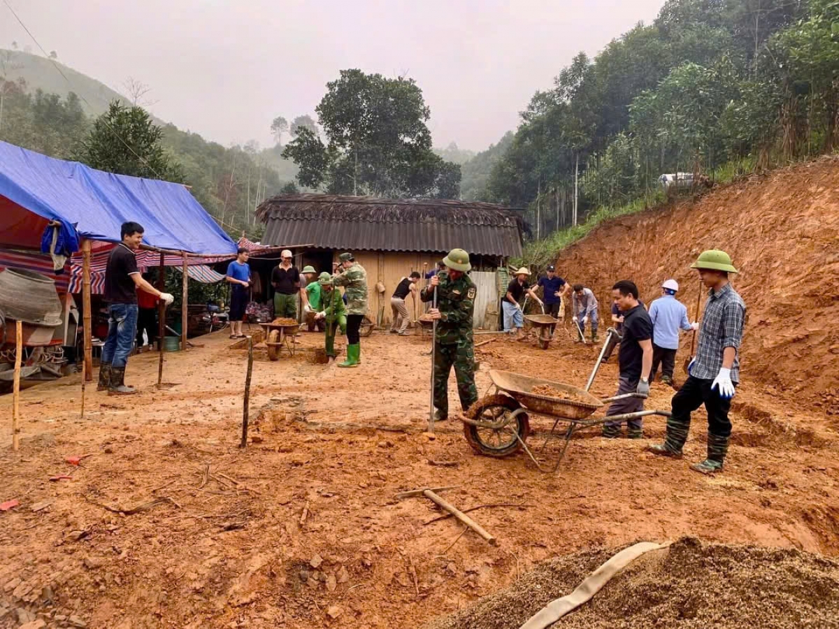 Từ những kết quả tích cực, tỉnh Yên Bái đặt mục tiêu hoàn thành việc xóa toàn bộ số nhà dột nát, nhà tạm trước ngày 30/8 tới. Ảnh: Thừa Xuân/VOV Tây Bắc