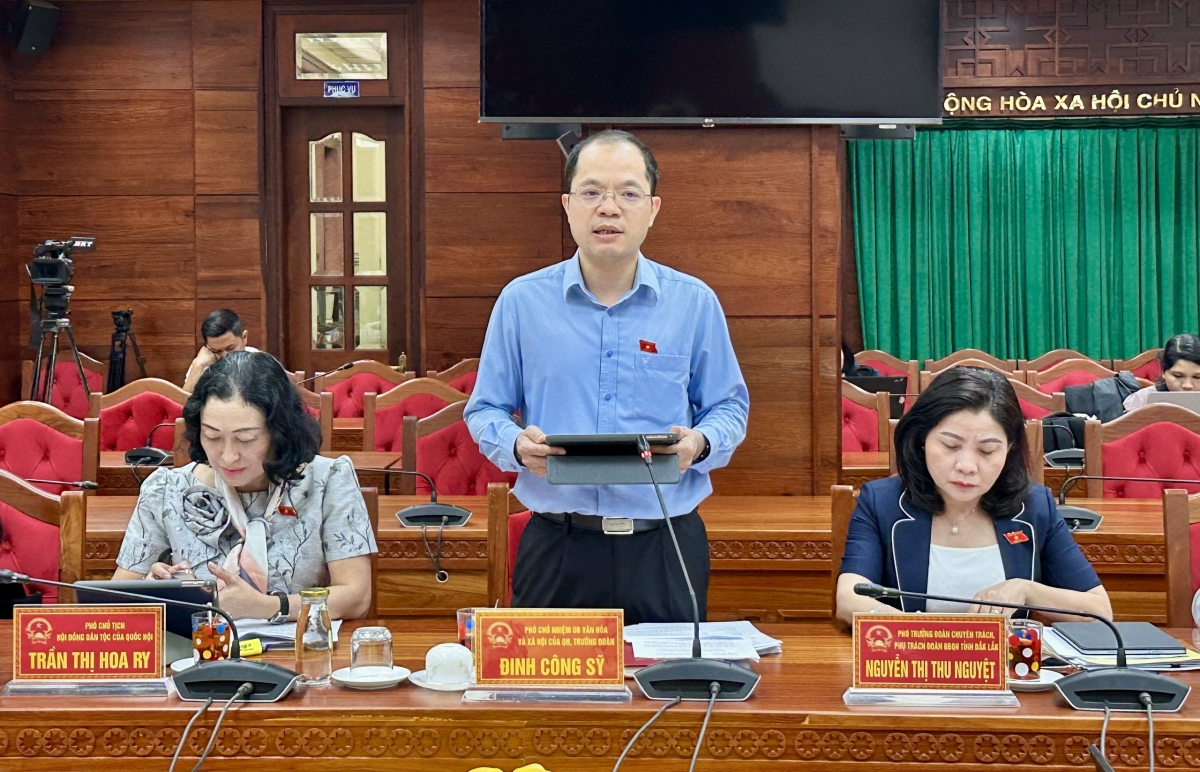 Mpồl jăt sền bơh Anih duh broă Lơh kơnòl broă sùm Quôk hội dê lơh broă mờ Anih duh broă Làng bol càr Dăk Lăk