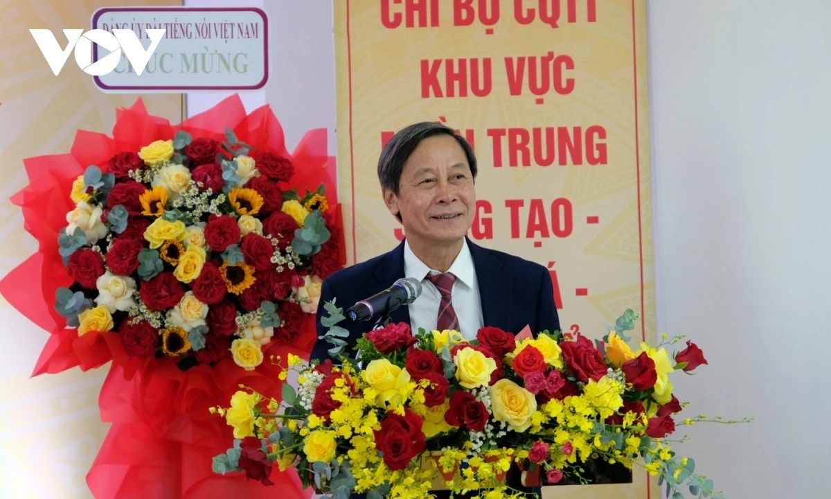 Ông Phạm Tấn Tư, Bí thư Chi bộ, Giám đốc Cơ quan thường trú khu vực miền Trung, Đài Tiếng nói Việt Nam phát biểu tại Đại hội.