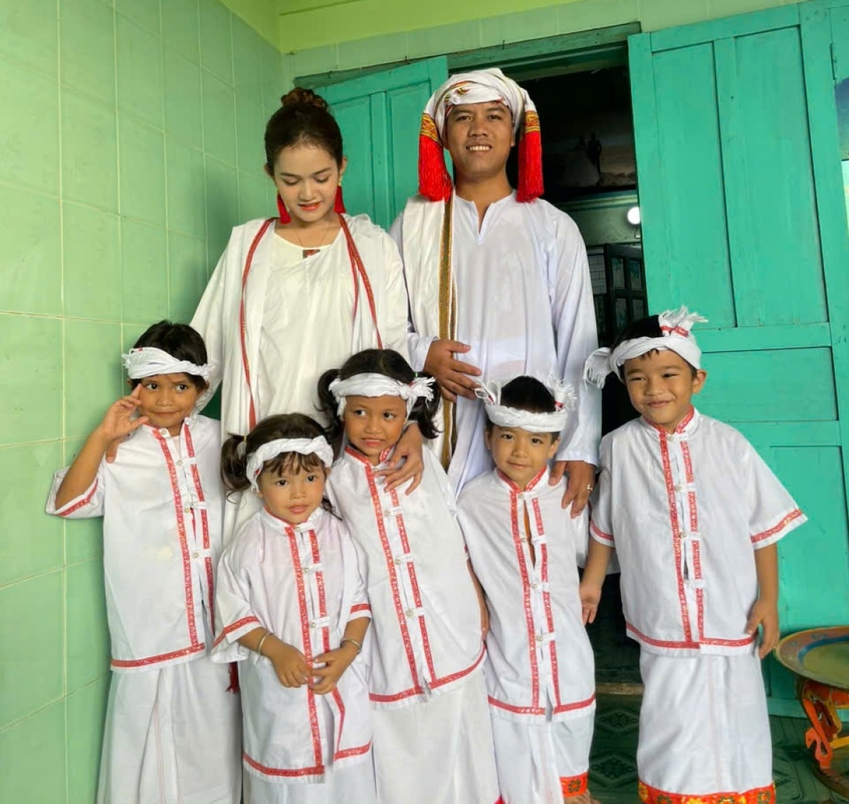 Sa adat lakhah hu padang ngak tui adat cambat bangsa Cam di xa Phan Hòa, huyen Bắc Bình, tinh Binh Thuan.