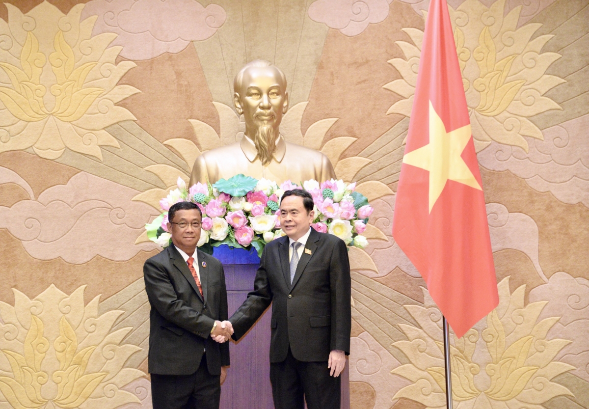 Pôa Trần Thanh Mẫn, Kăn xiâm hnê ngăn tơnêi têa pin tơdah Kăn xiâm hnê ngăn Kuô̆k hô̆i Lếo