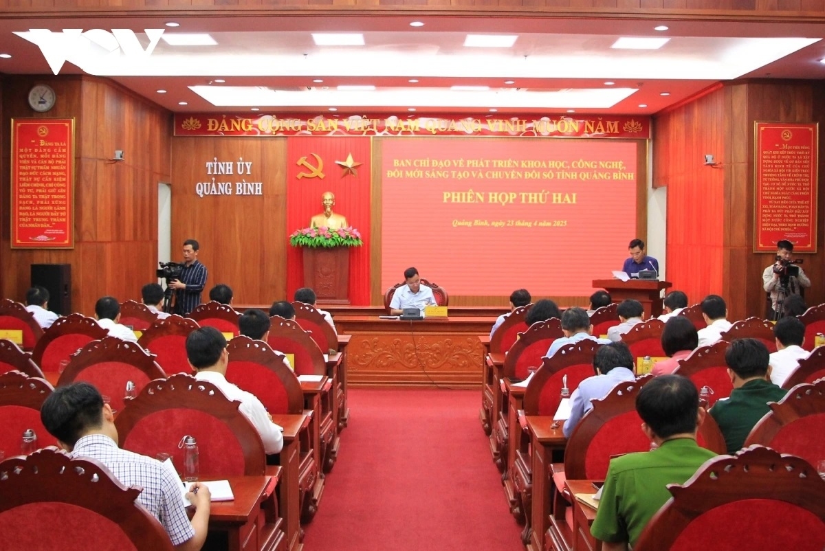 Phiên họp thứ 2 Ban Chỉ đạo về phát triển khoa học, công nghệ, đổi mới sáng tạo và chuyển đổi số tỉnh Quảng Bình