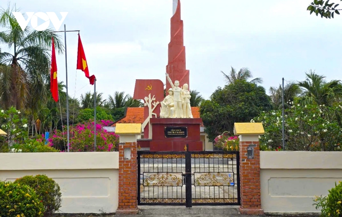 Labik Can cu Tinh uy Xẻo Đước di puk Xẻo Đước, xa Phú Mỹ