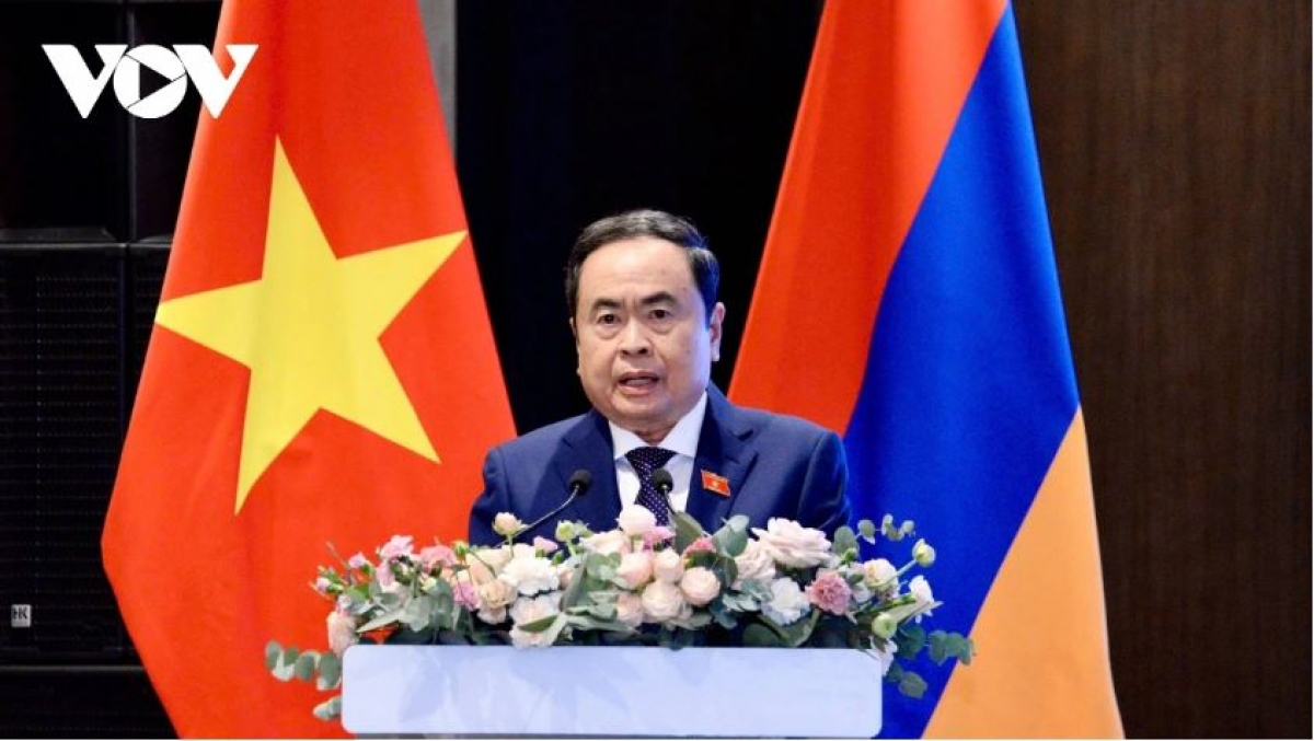 
Củ tịc Quôk hội ồng Trần Thanh Mẫn đơs tàm pơrjum