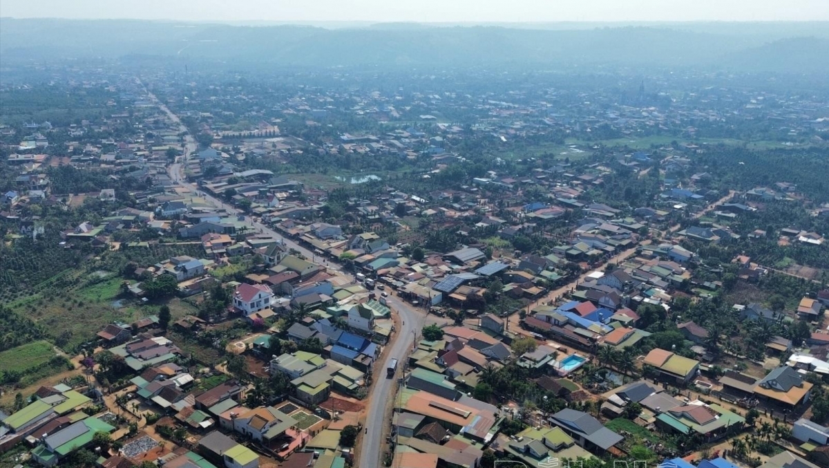 Tiah tàm gùl sàh Dăk Săc, kơnhoàl Dak Mil, càr Dăk Nông (Rùp Đức Hùng)
