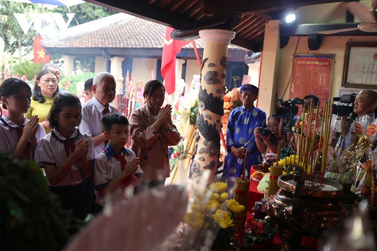 
Yôk ƀok pơtao Hùng tơ̆ Dak Lăk