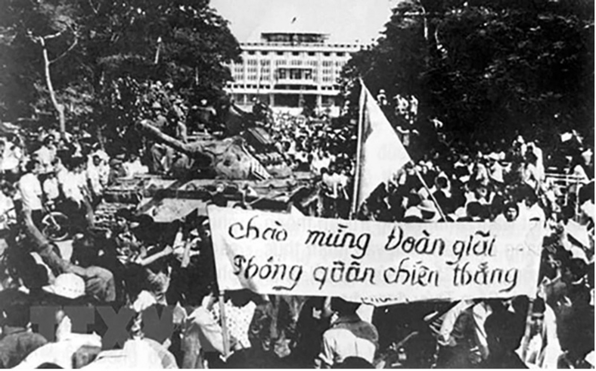 
Làng bol Sài Gòn chờ hờp tàm ngai tam lơh pha lin 30 nhai 04 nam 1975 (Rùp lời kir)