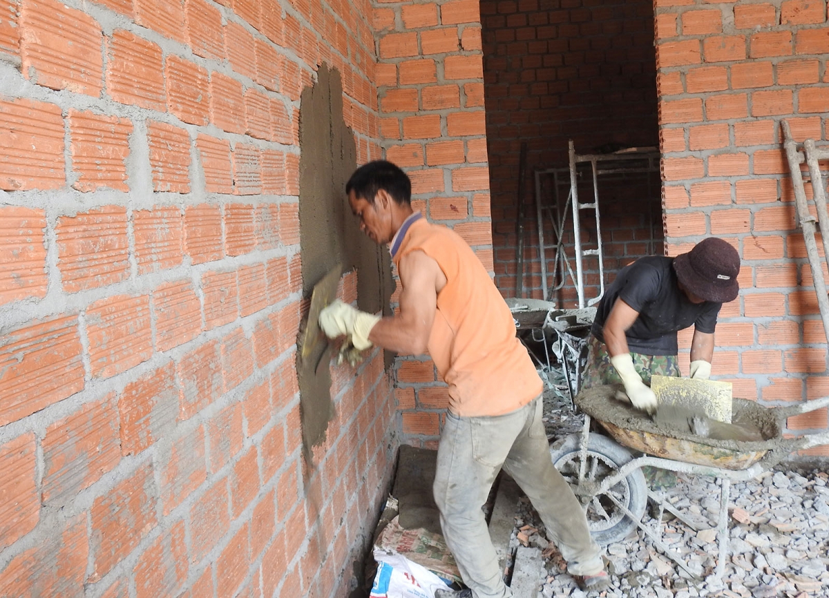 Kon Tum ntrôl ngăch jêh ndơ̆ an âk jay mhe an dŏng