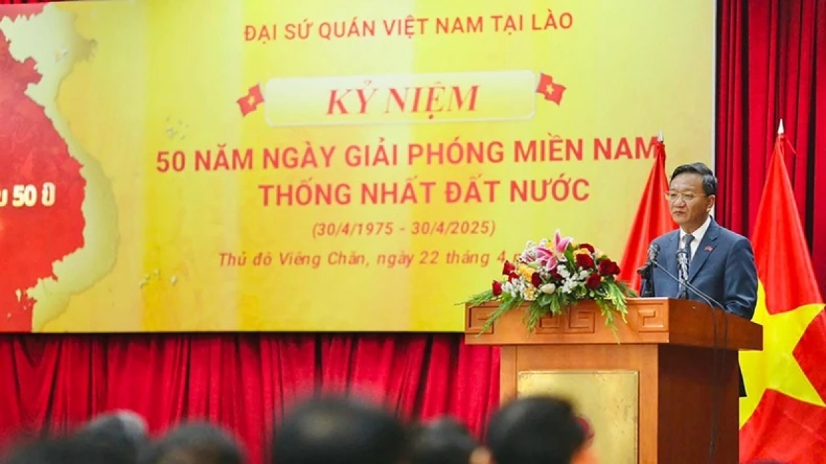 Đại sứ Nguyễn Minh Tâm phát biểu tại buổi lễ. (Ảnh: Cộng tác viên)