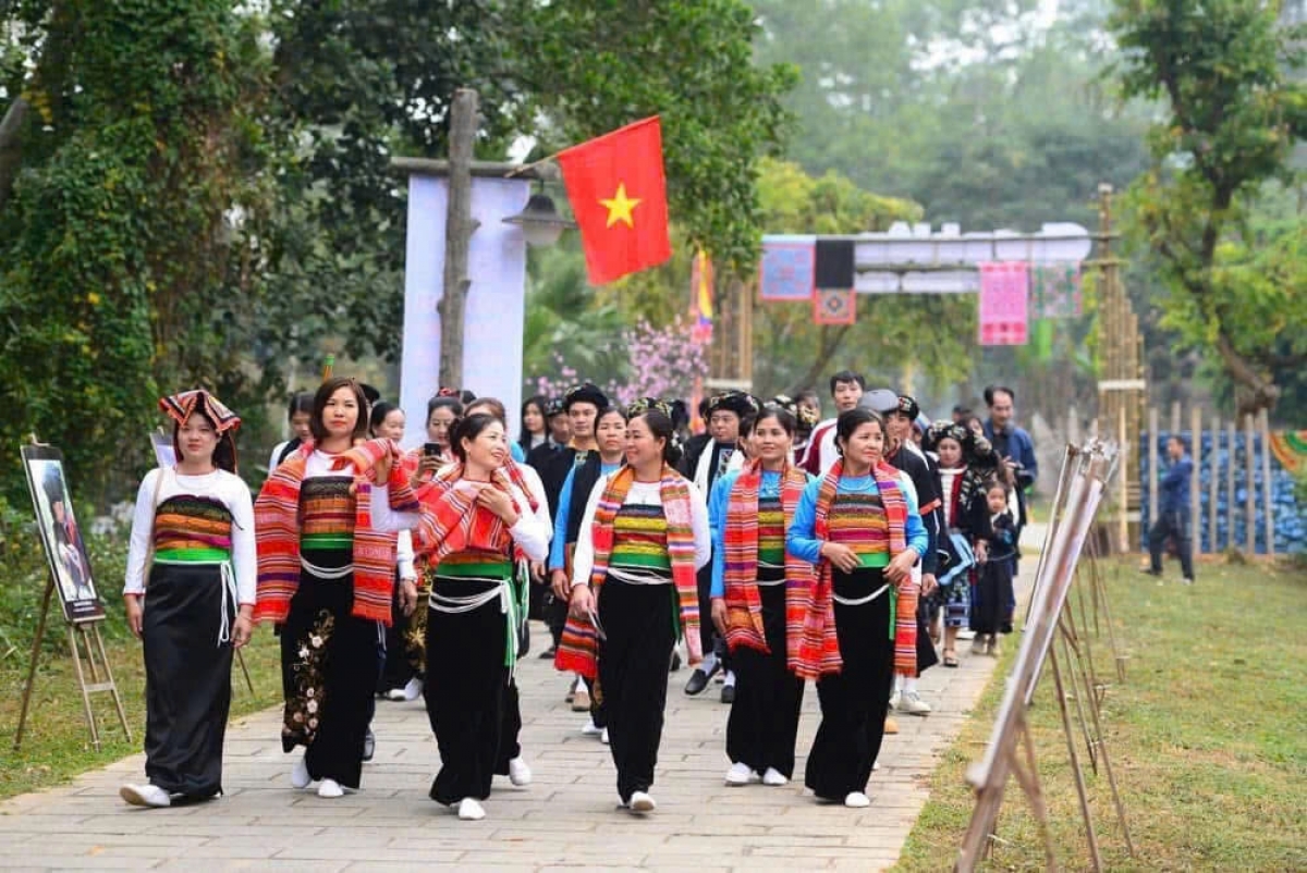 Ngày Văn hóa các dân tộc Việt Nam (19/4) năm 2025 sẽ có sự tham gia của hơn 300 đồng bào thuộc 54 thành phần dân tộc của 63 tỉnh, thành phố. Ảnh Báo Dân tộc và Phát triển