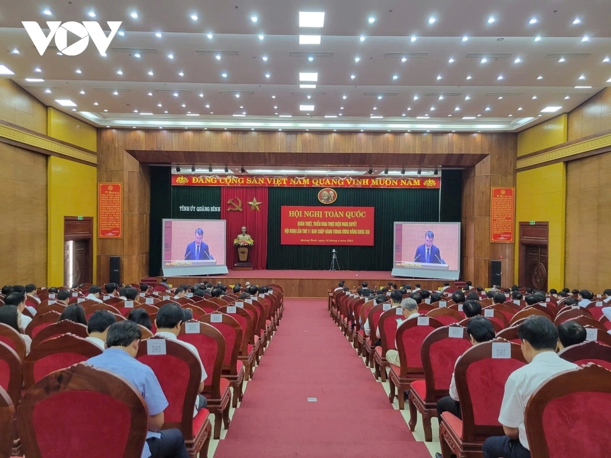 Hơn 33.500 cán bộ, đảng viên tỉnh Quảng Bình theo dõi Hội nghị toàn quốc quán triệt, triển khai thực hiện Nghị quyết Hội nghị lần thứ 11 Ban Chấp hành Trung ương Đảng khóa XIII