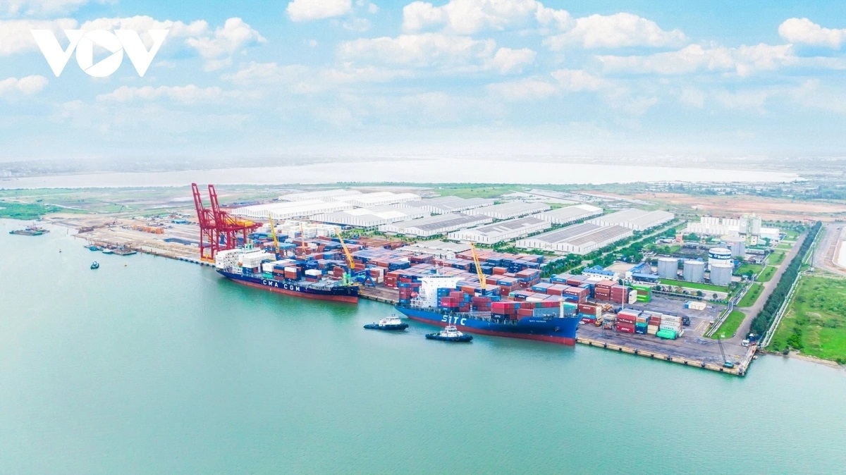 Tỉnh Quảng Nam sẽ đầu tư đồng bộ hạ tầng hệ thống cảng biển.
