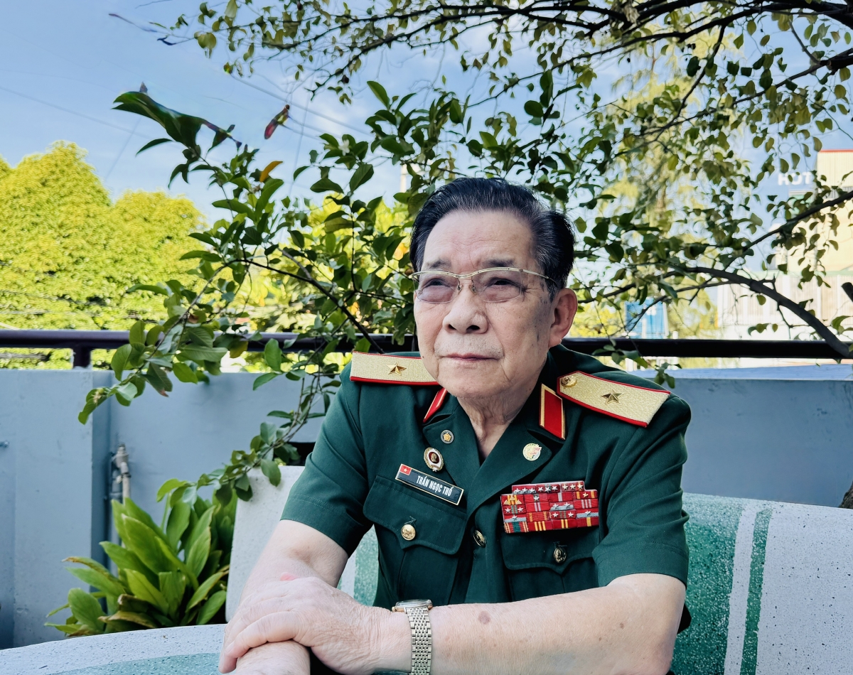 Thiếu tướng Trần Ngọc Thổ