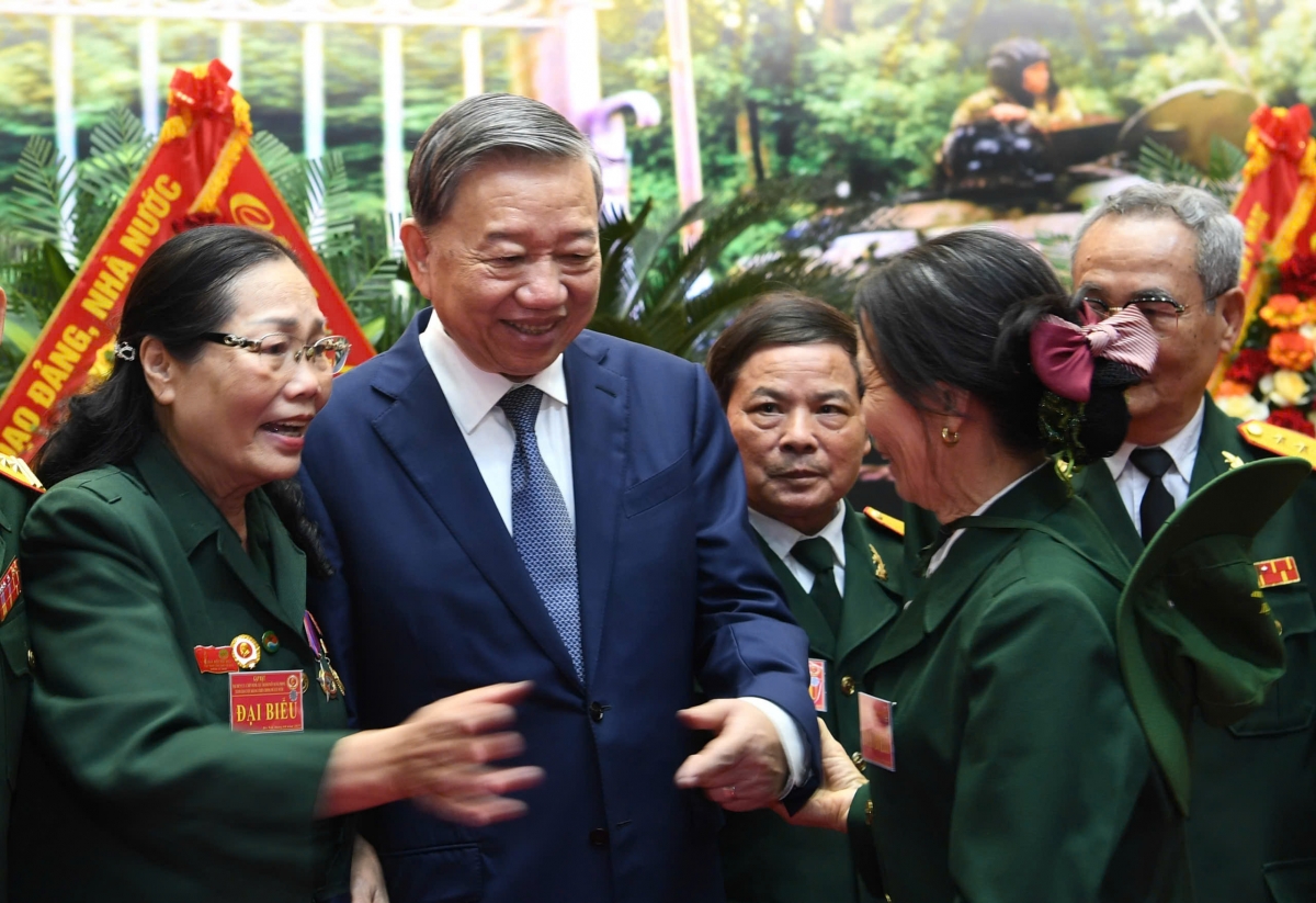 Khua git gai Ping gah tơña bla ƀing hlăk ai djru blah wang hơđăp