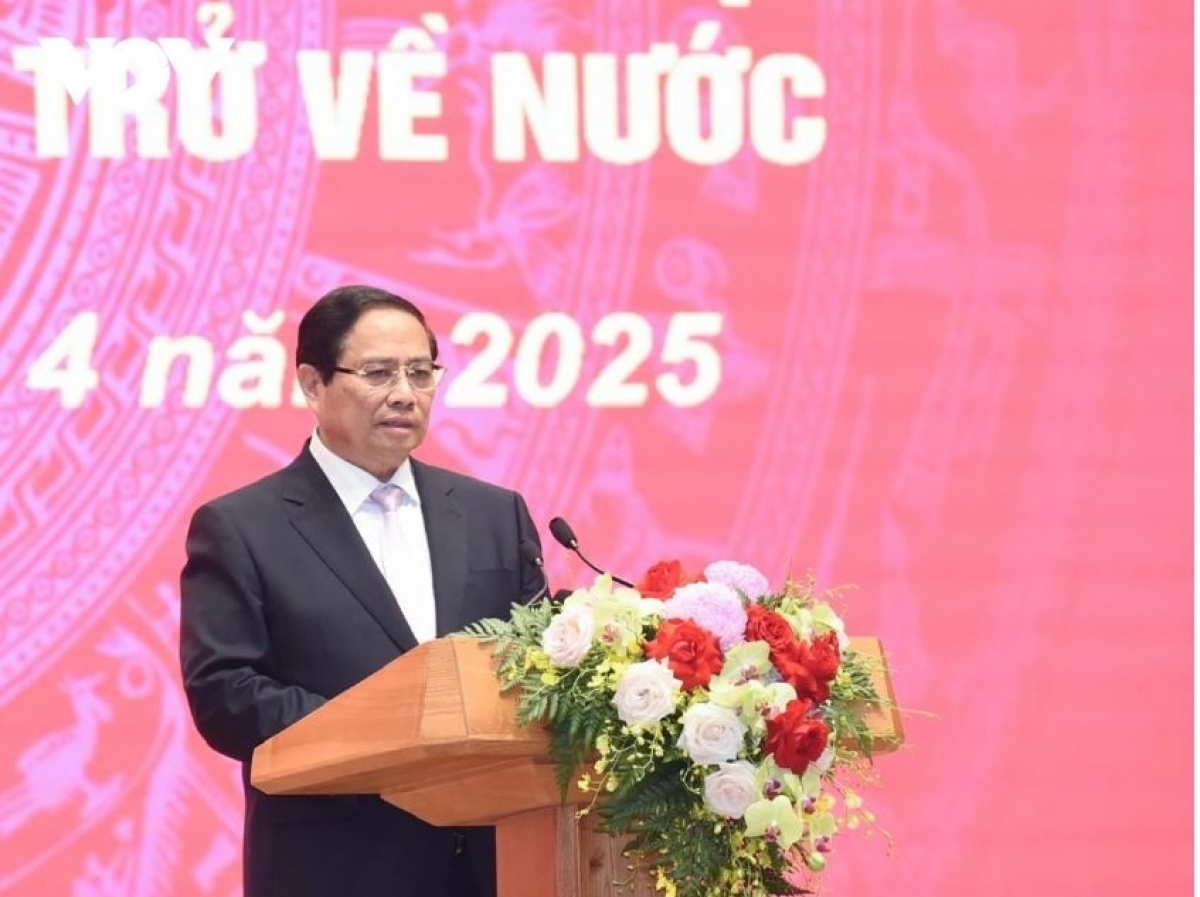 Thủ tướng Phạm Minh chính iung pơma tơ̆ Pơm lêh pôk pơ ư.