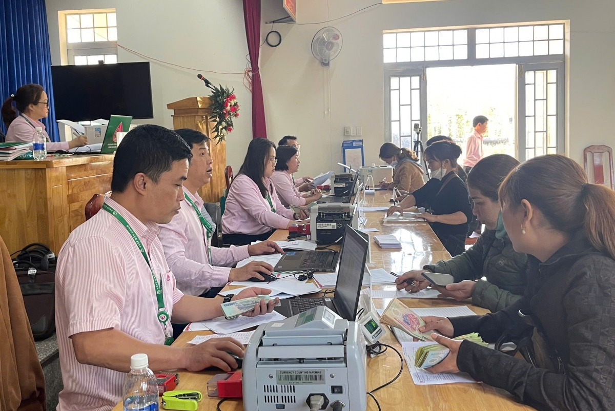 Du jrô kan bah Ngân hàng chính sách xã hội ta Dak Nông