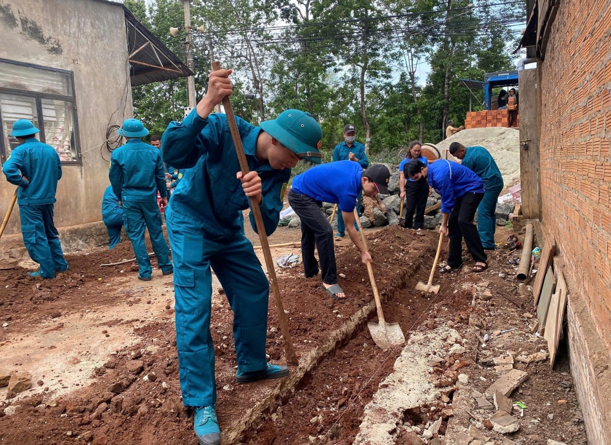 Rơxông nếo Dak Lăk tơdjuôm ivá xut tah 32 toăng hngêi  pơtân, hngêi xi kơchoh