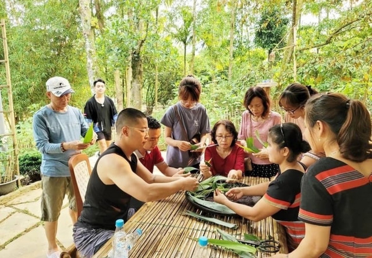 Trong nhiều năm qua, A Lưới cũng chú trọng đầu tư để phát triển du lịch cộng đồng để tạo sinh kế cho nhiều hộ đồng bào DTTS