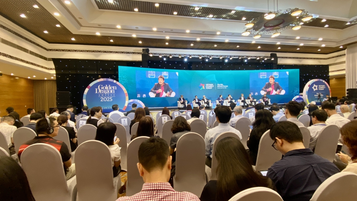 Anih cribơyai tàm tơrbŏ bơtàu tơngguh nam 2025