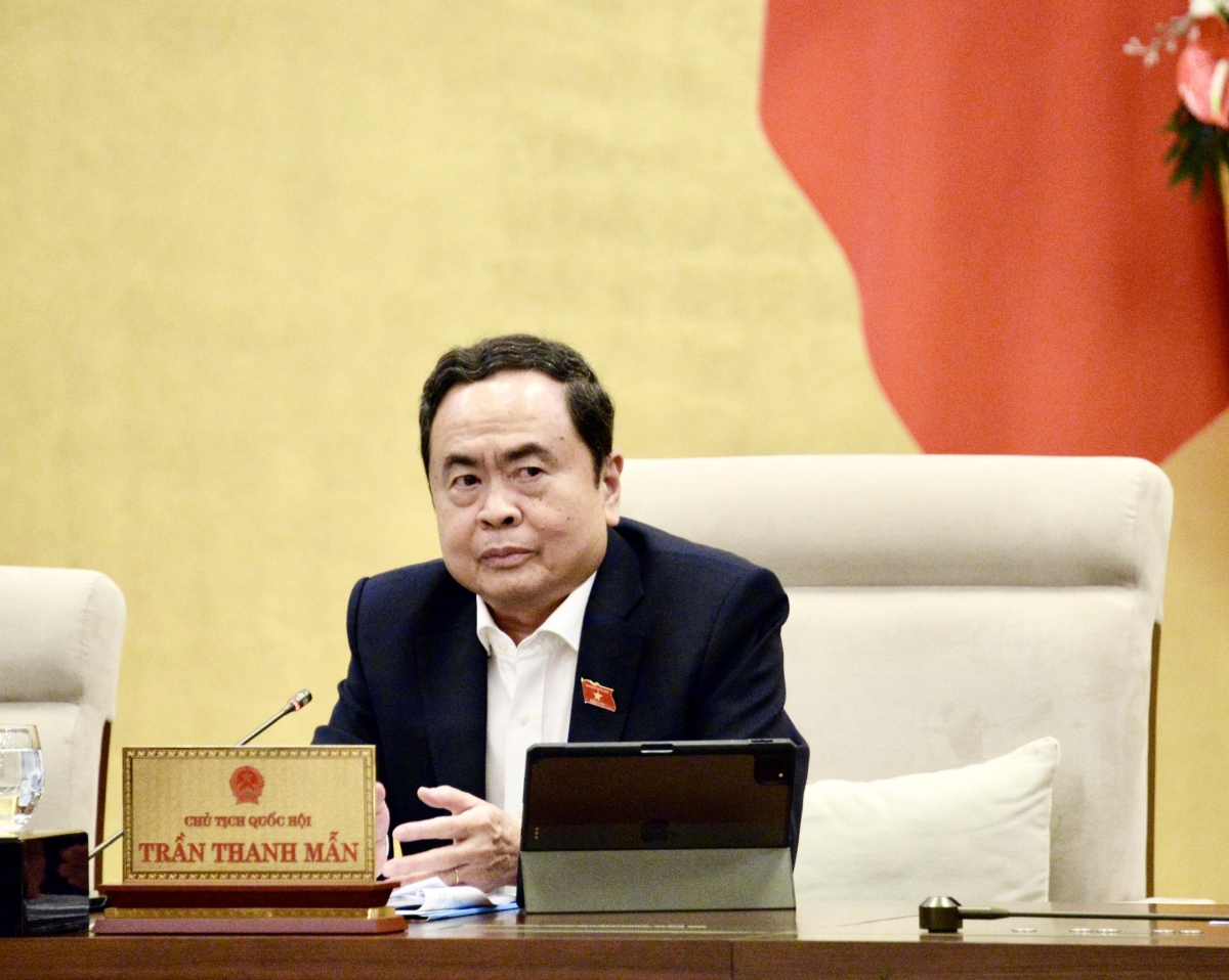 Khua bruă kƀĭn ala Trần Thanh Mẫn.