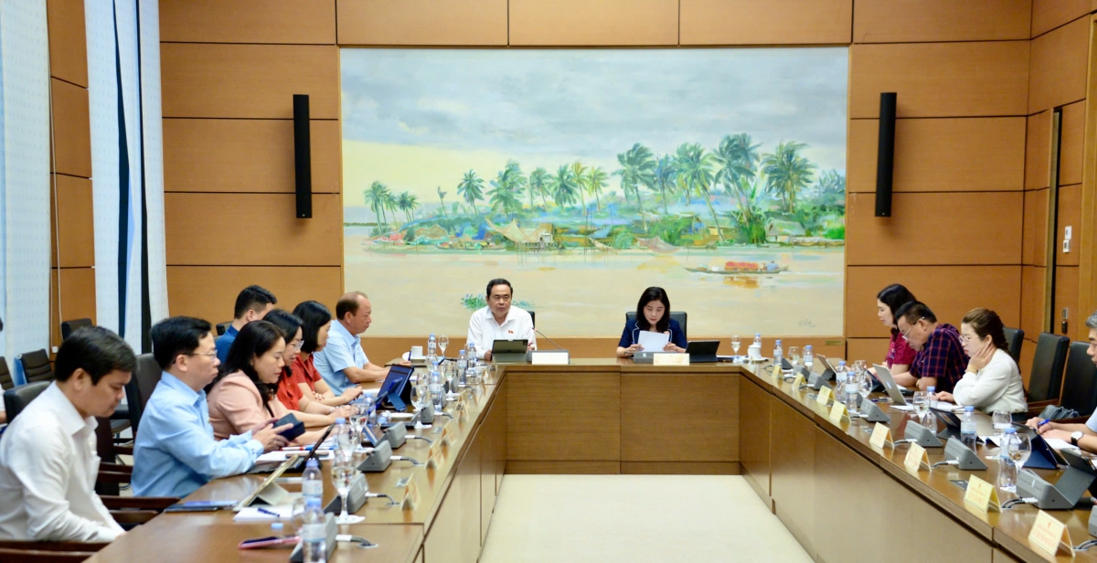 Kuô̆k hô̆i hôp tơpui tơno tăng troăng mơdêk pêi châ 8% hơnăm 2025, pơtối ‘mâi pơ’lêh luât pơkâ