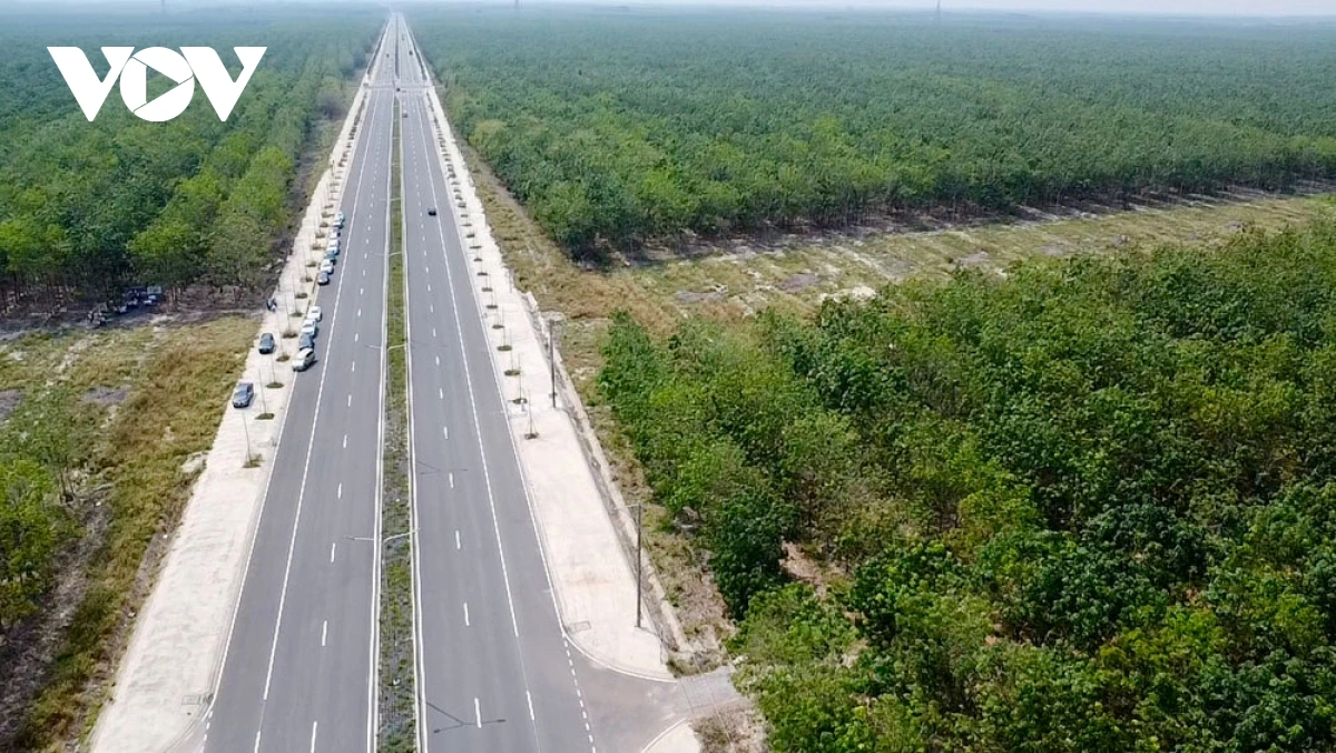 Jalan peih samar Ban raya Ho Chi Minh - Thủ Dầu Một - Chơn Thành, jalan tapa huyen Phú Giáo daok hu peih taneh