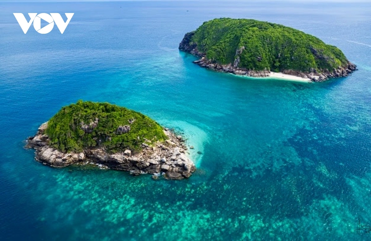 Côn Đảo jeng Dac khu ngan haong dom bruk karei piah uak drei tagok