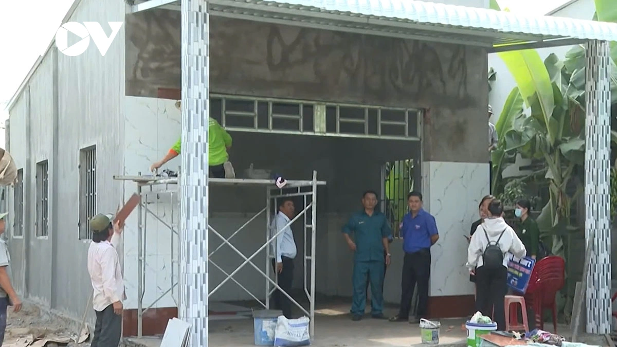 Sa baoh sang di huyen Vũng Liêm hu alin sang daok dalam bingun ini.