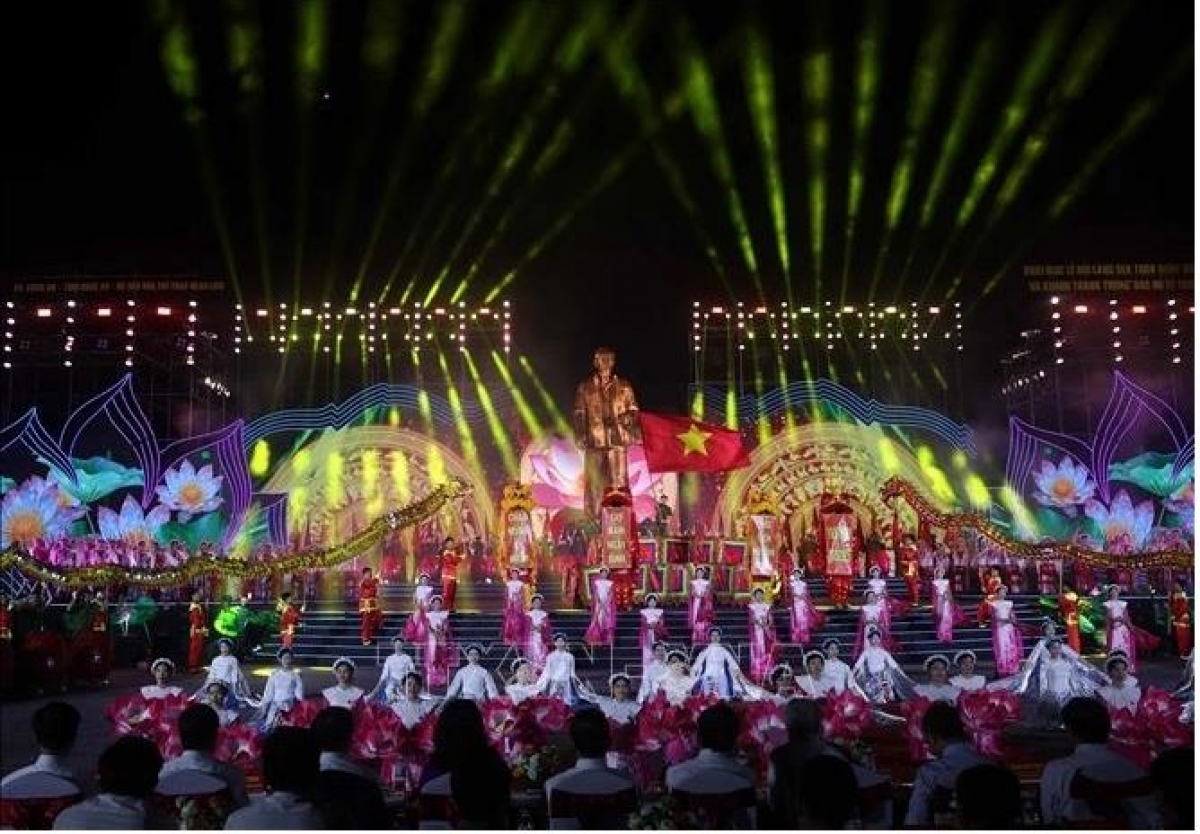 Jơlan hơdră tơlơi adoh suang amăng mông pok pơphun tơlơi ngui ngor gru grua mơak