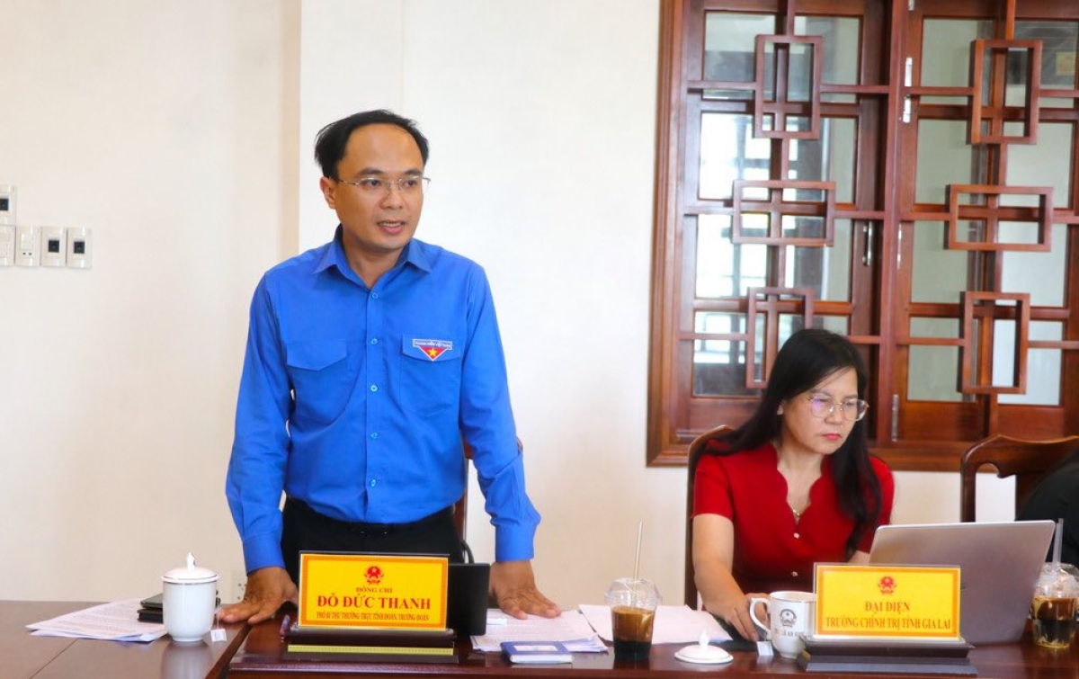 Ayong Đỗ Đức Thanh-Kơ-iăng khua anom bruă tơdăm dra mut phung Gia Lai