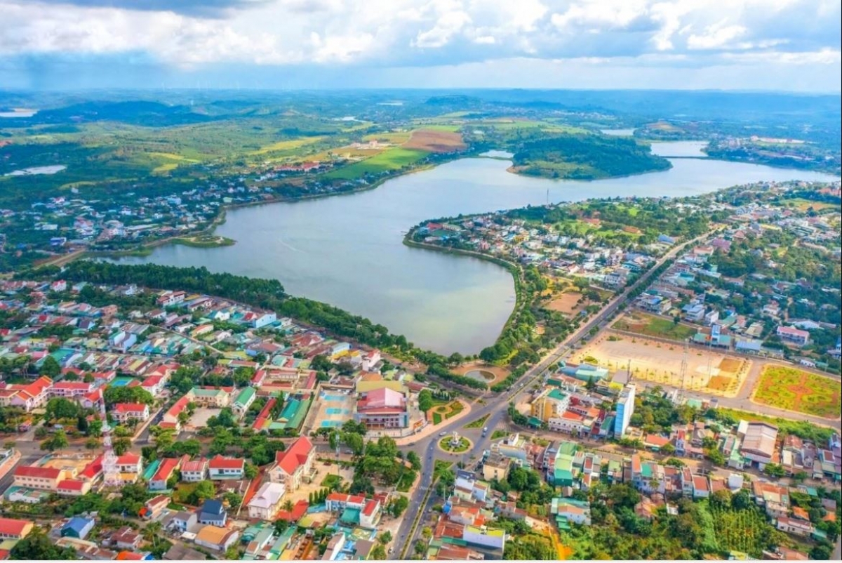 
Apŭng sơlam Đắk Mil, Đắk Nông đei tơdrong choh jang xa pran kơjăp gơnơm đơ̆ng jang chĕh phe ‘lơ̆ng