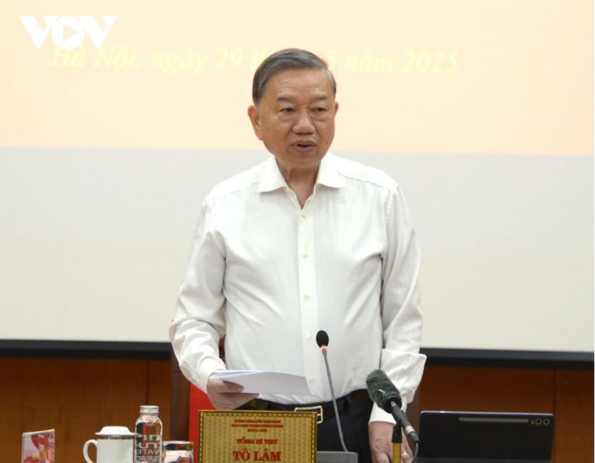 Khua git gai ping gah ơi Tô Lâm đĭ pơhiăp ƀơi mông jơnum