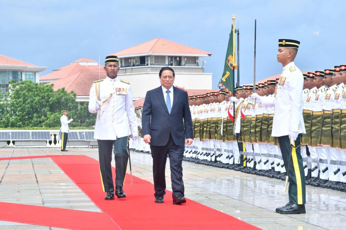 Leh tơdah pôa Phạm Minh Chính, Ngế pro xiâm hnê ngăn tơnêi têa păng ‘nâng lăm pôu pêi cheăng kong têa Malaysia