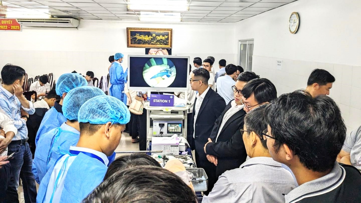 Bệnh viện sẽ đầu tư thêm trang thiết bị, trau dồi chuyên môn cho cán bộ để làm chỗ dựa vững chắc về tài - tâm cho người dân ĐBSCL trong khám chữa bệnh.