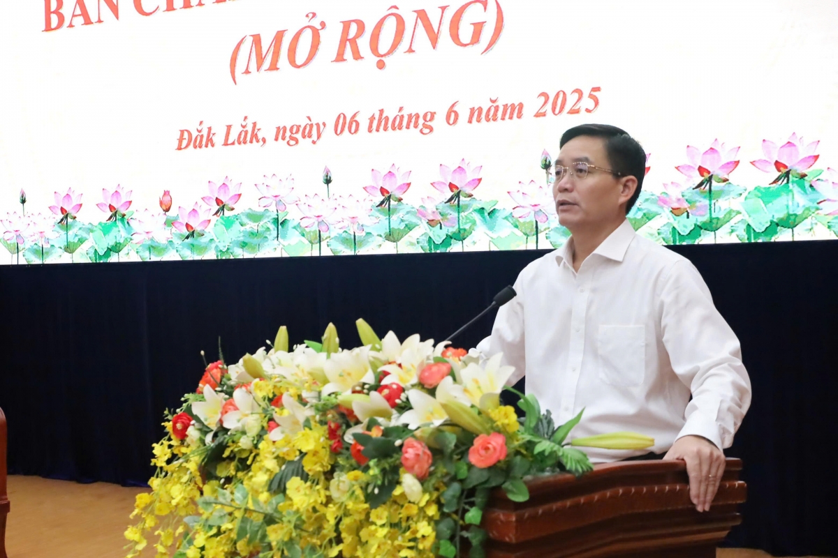 Đăk Lăk hơmet ăn Hop akŏm Đảng ƀô̆ dêh char 'măng mă 18
