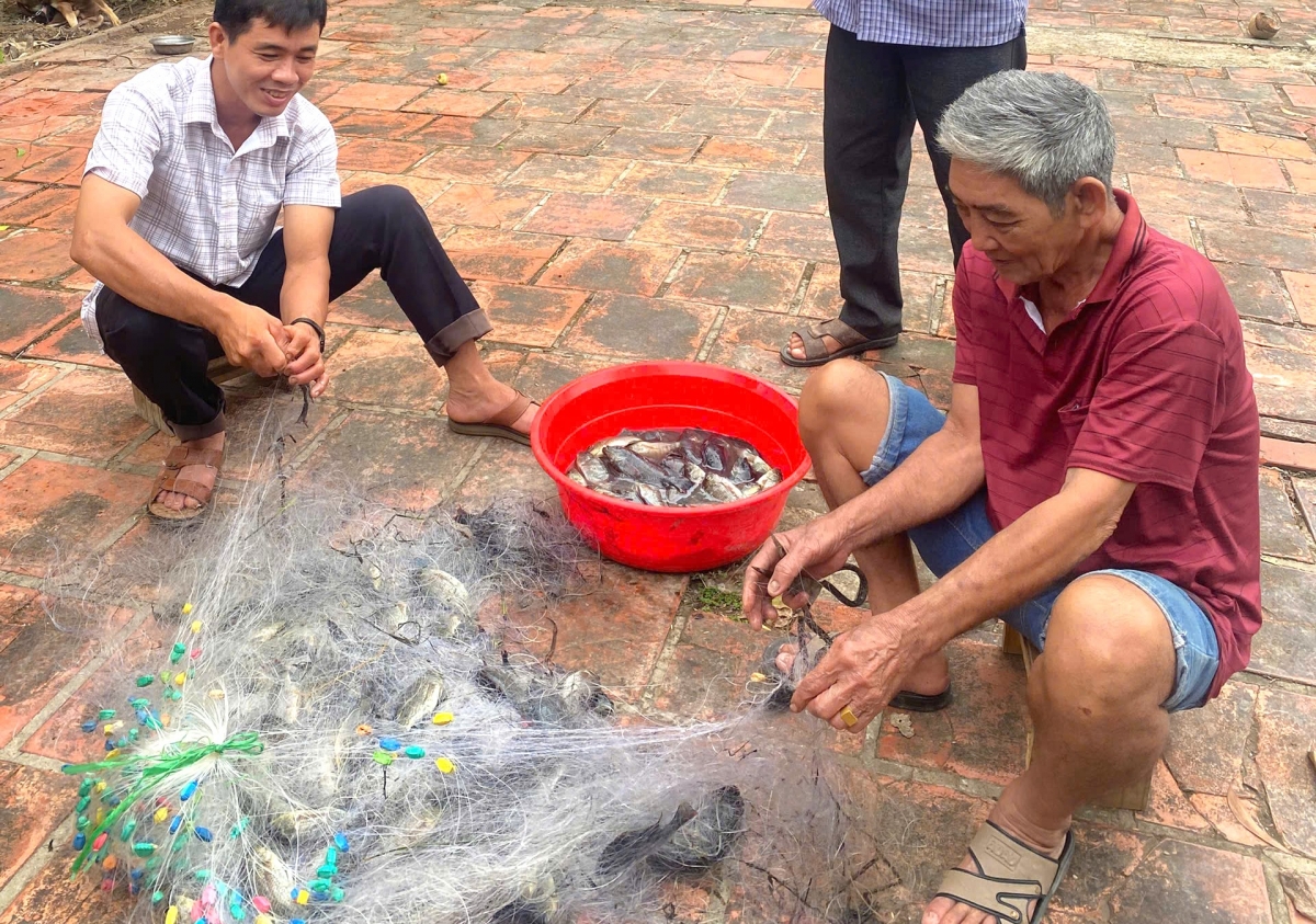 ại TP.Cà Mau có nhiều hộ dân dùng lưới của gia đình anh Mừng