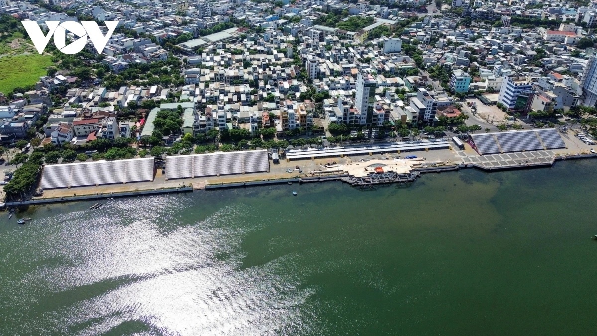 Sân khấu và khán đài DIFF 2025 có quy mô lớn nhất với hơn 10.200 chỗ ngồi.