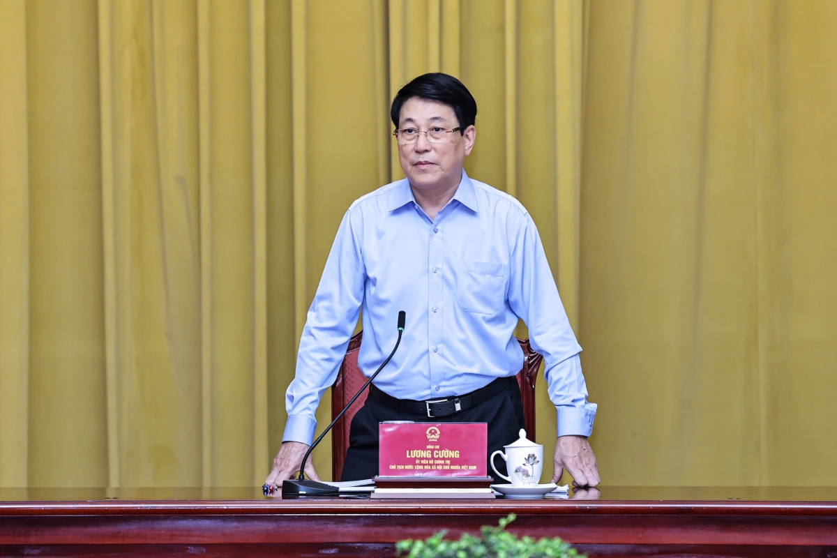 Củ tịc lơgar ồng Lương Cường đơs sồr lơh tàm dơ̆ lơh broă